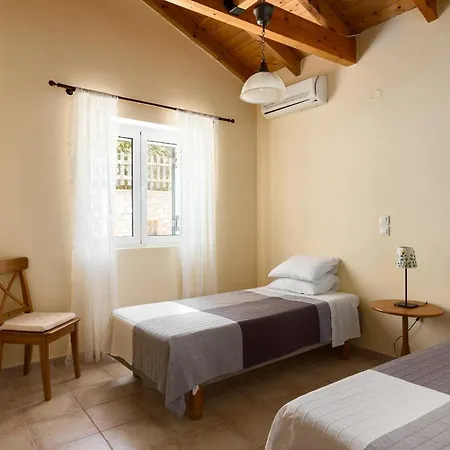 Hotel Superb Paxos | 2 Bedrooms | Kazekage | Breathtaking Sea/gaios Views And Private Pool | Loggos 4*